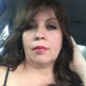 Meet your Posher, Yaneth